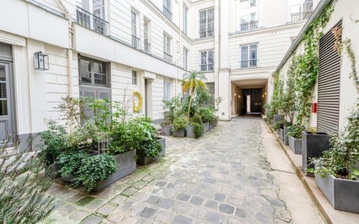 Bureaux à louer de 133m2